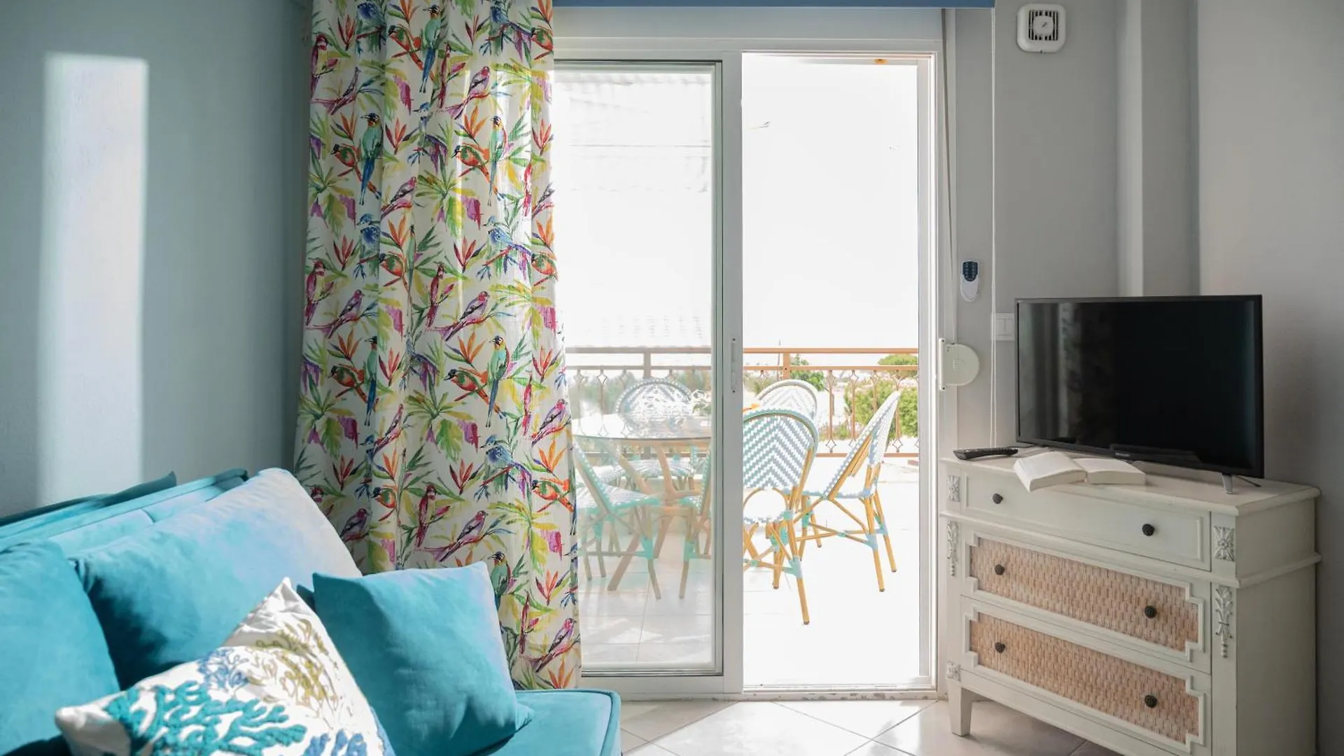 Ammos Lux Apartments Agia Triada