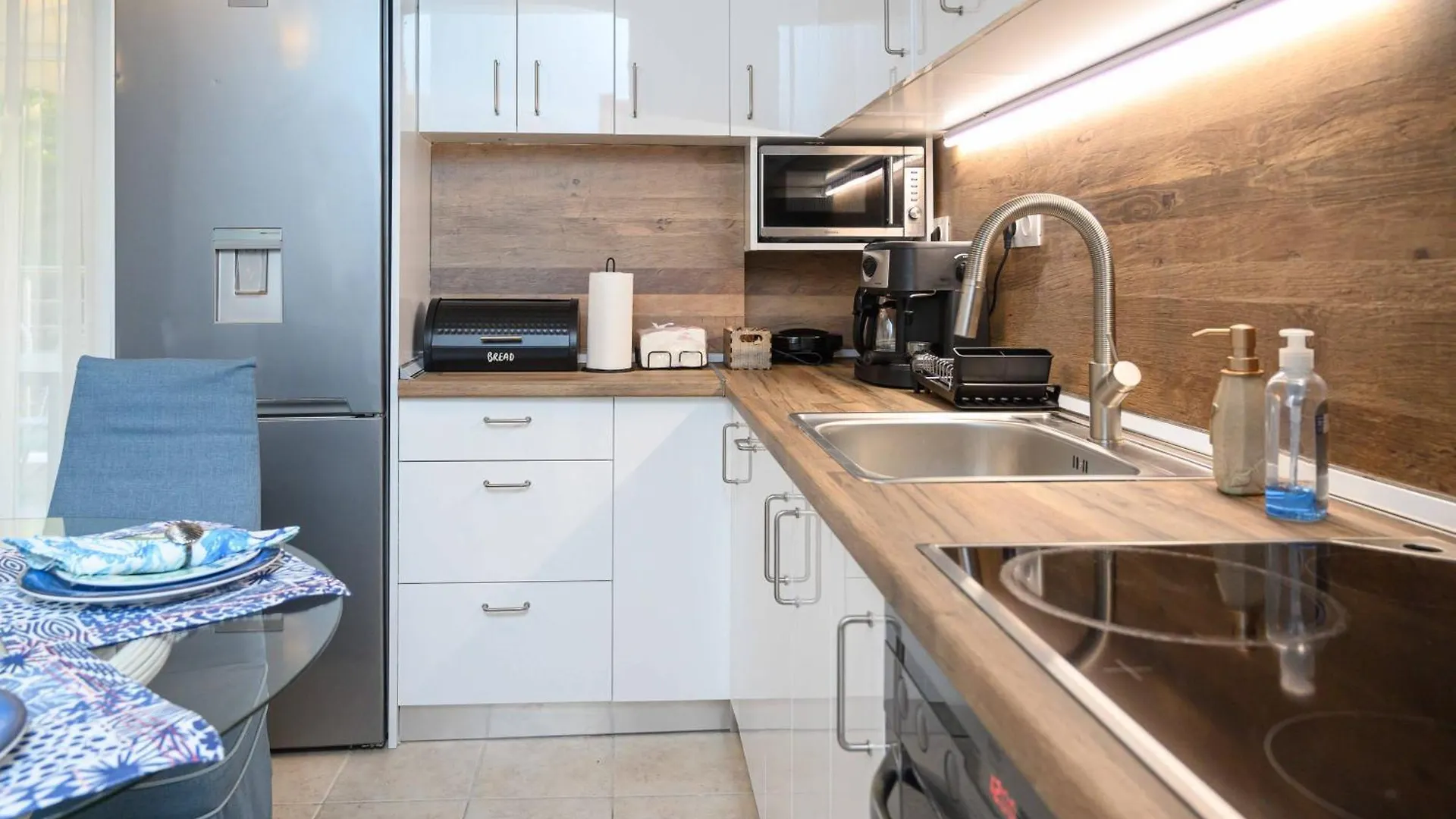 Ammos Lux Apartments Agia Triada
